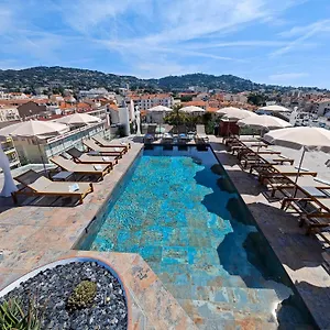 Western Riviera Hotel